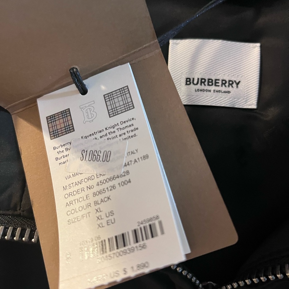 SOLD Burberry Men’s Stangford Black Hooded Jacket - Picture 9 of 9